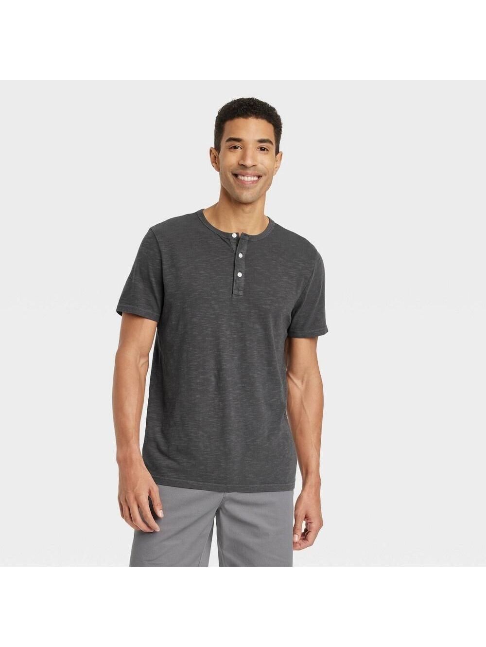 MEDIUM Men's Short Sleeve Henley T-Shirt - Goodfellow & Co™ Charcoal Gray M